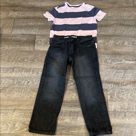 Striped Old Navy T-Shirt and Black Cat & Jack Jeans Set - Picture 1 of 8